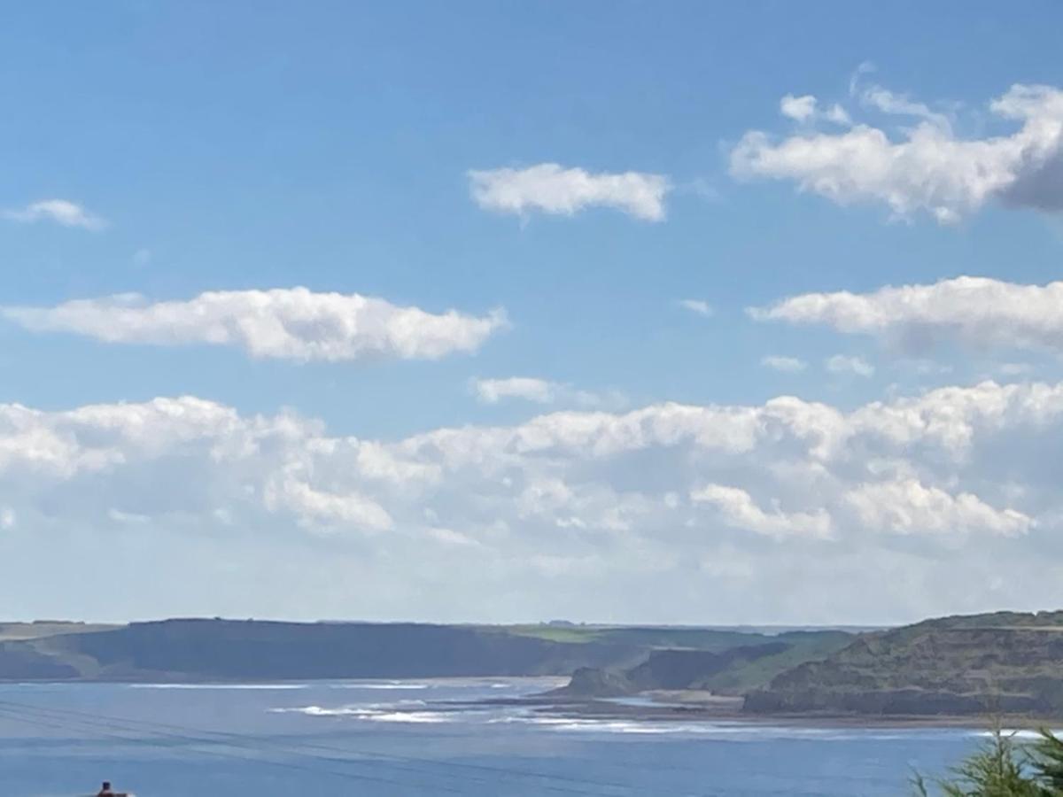 Seascape Scarborough Stunning Seaview Holiday Home Apartment Exterior photo