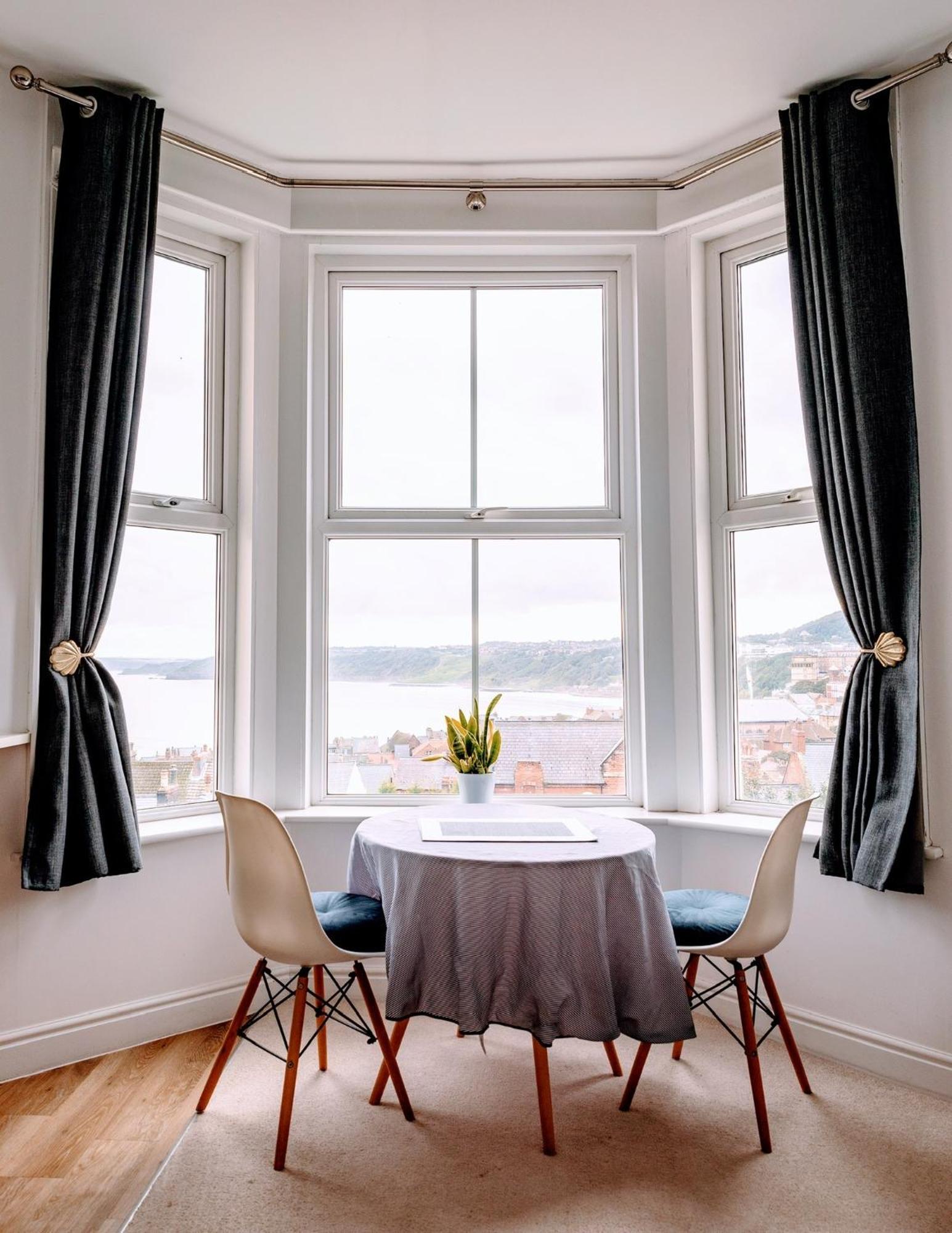 Seascape Scarborough Stunning Seaview Holiday Home Apartment Exterior photo