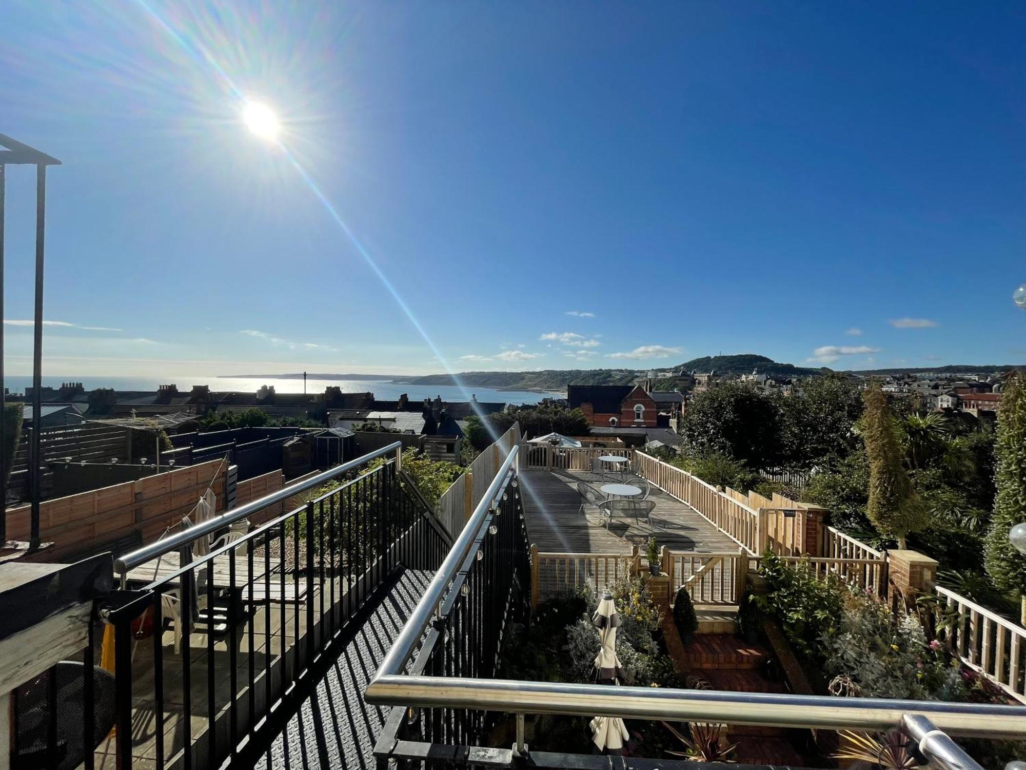 Seascape Scarborough Stunning Seaview Holiday Home Apartment Exterior photo