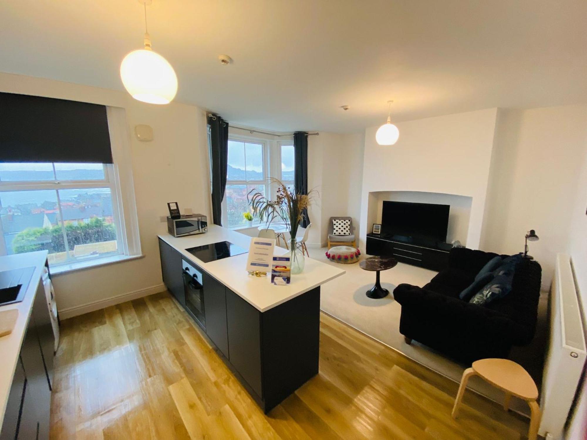 Seascape Scarborough Stunning Seaview Holiday Home Apartment Exterior photo